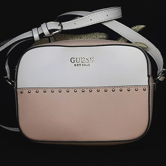 Vintage guess purse - Picture 1 of 5